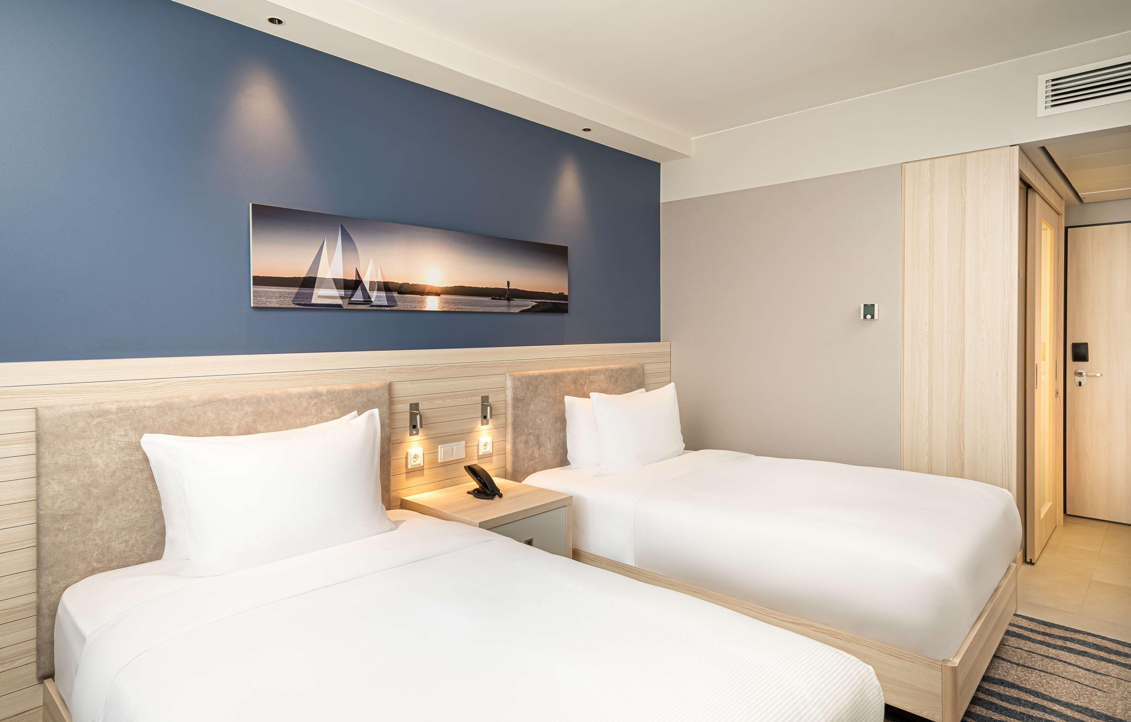 Hampton By Hilton Kiel Hotel Ngoại thất bức ảnh