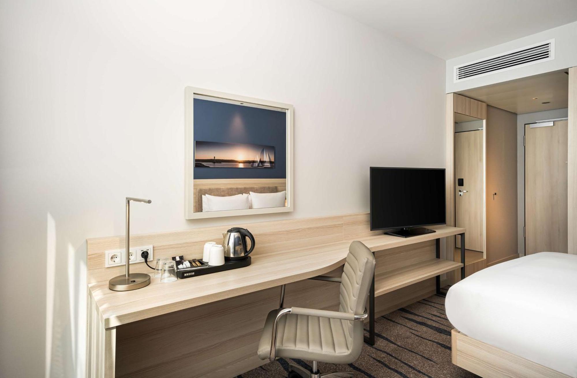 Hampton By Hilton Kiel Hotel Ngoại thất bức ảnh