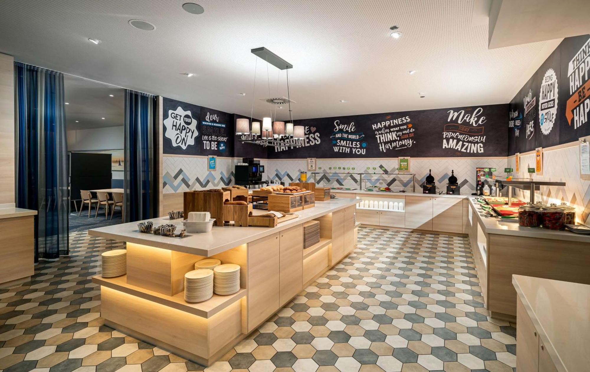 Hampton By Hilton Kiel Hotel Ngoại thất bức ảnh